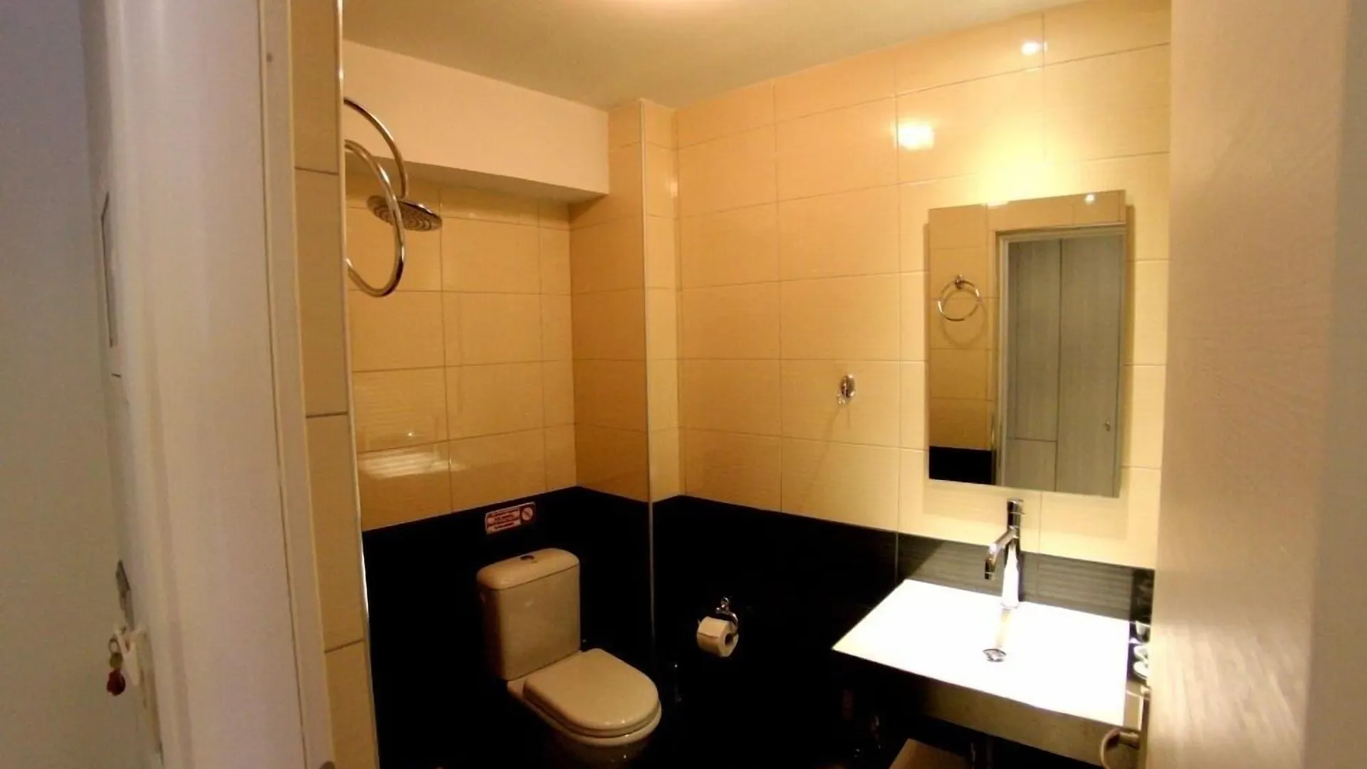 Aura Boutique Hotel Lixouri