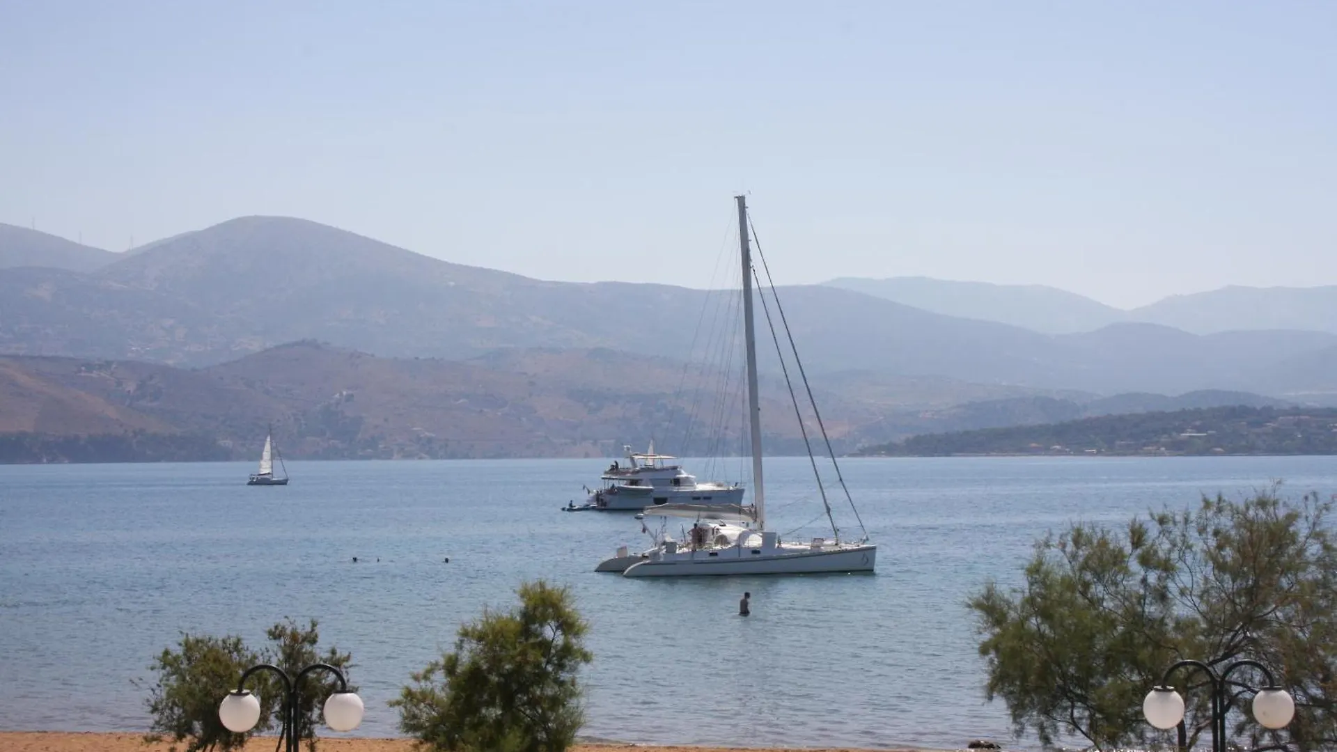 Aura Boutique Hotel Lixouri 3*,  Griekenland